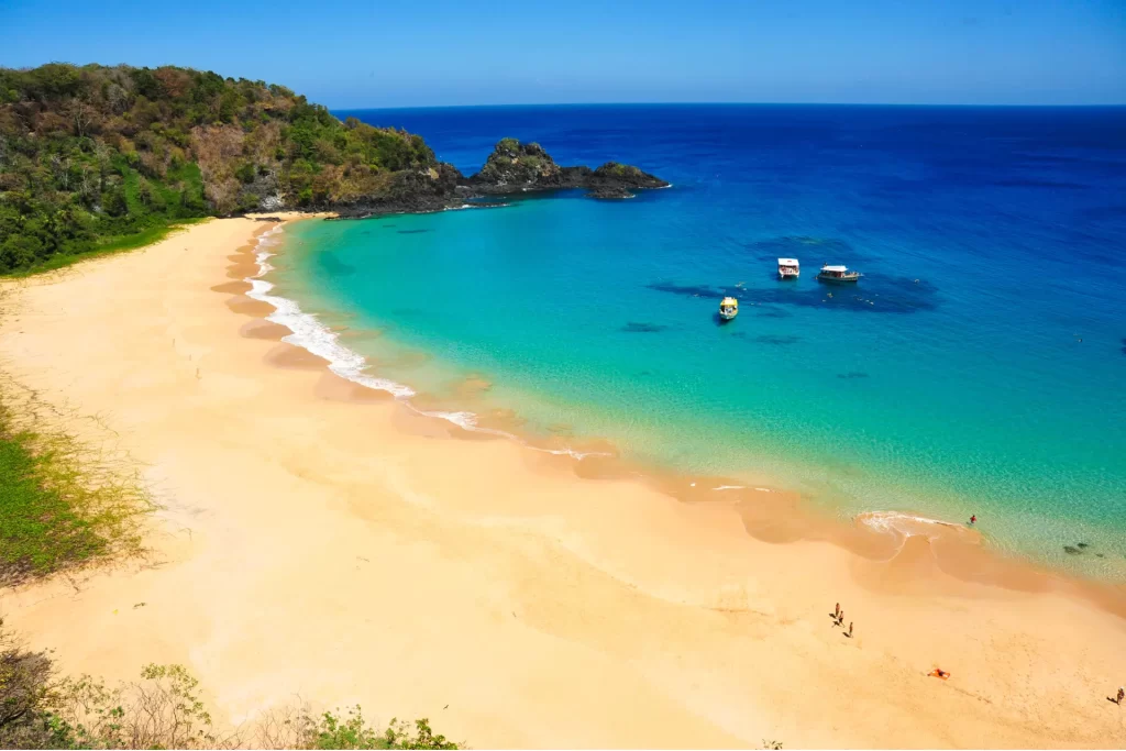 Praia do Sancho, Fernando de Noronha - PE - Uma das praias mais bonitas do Brasil